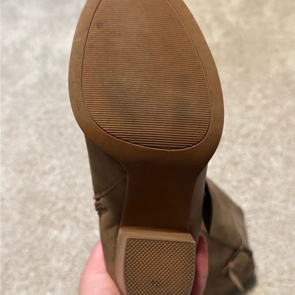 JustFab Brown Heeled Boots - Picture 4 of 6